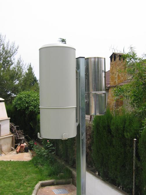 Pluvi�metros Hellman de 200mm y 120mm